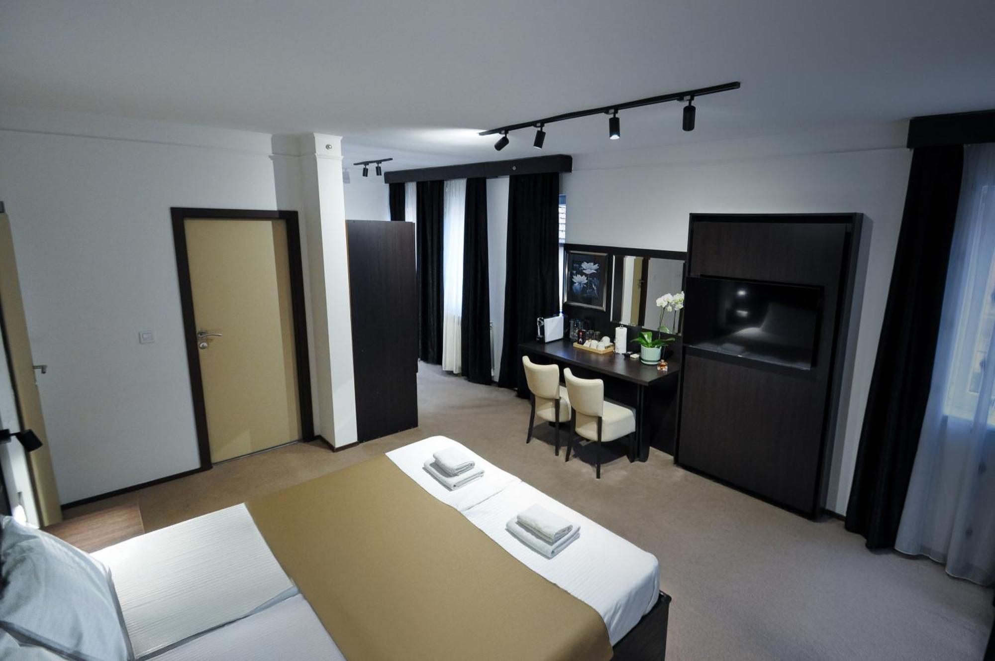 סראייבו Citadela Suites - Free Parking מראה חיצוני תמונה